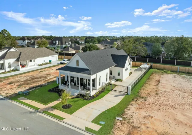 Photo 2 of Single family home for sale at 10833 Lily Ln, Gulfport, MS 39503 | MLS# 4145361 | Listing updated on 2026-07-28