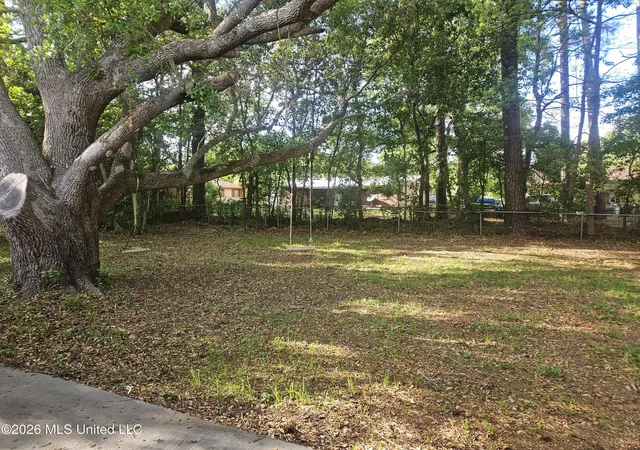 Homes for sale in Gautier, MS | 2012 Woodbury Rd, Gautier, MS 39553 | MLS# 4145372