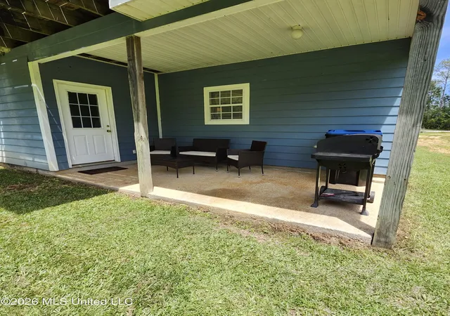 Homes for sale in Perkinston, MS | 12 Austin Ln, Perkinston, MS 39573 | MLS# 4145941