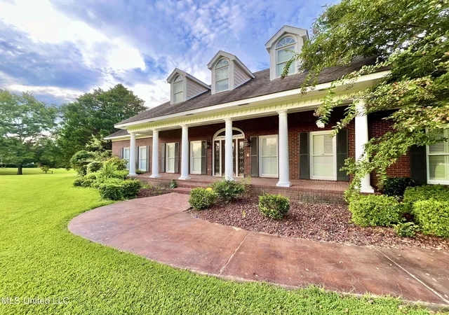 Homes for sale in Crystal Springs, MS | 13 Canebrake Dr, Crystal Springs, MS 39059 | MLS# 4145539