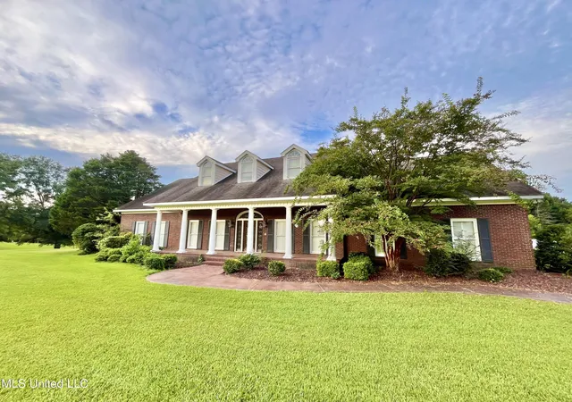 Homes for sale in Crystal Springs, MS | 13 Canebrake Dr, Crystal Springs, MS 39059 | MLS# 4145539