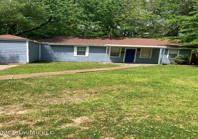 Photo 2 of Single family home for sale at 210 Donald St, Jackson, MS 39216 | MLS# 4145678 | Listing updated on 2026-04-13
