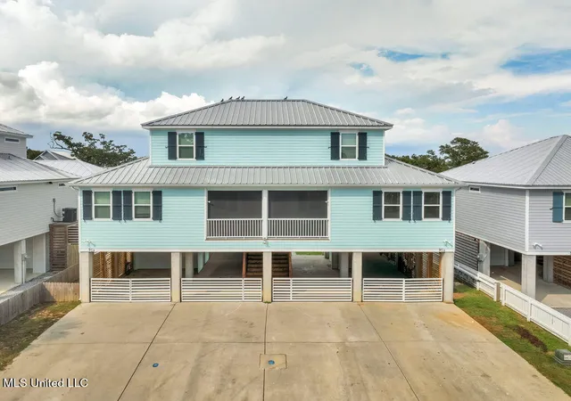 Photo 1 of Multi family home for sale at 95 Phillip St, Bay Saint Louis, MS 39520 | MLS# 4145666 | Listing updated on 2026-06-12