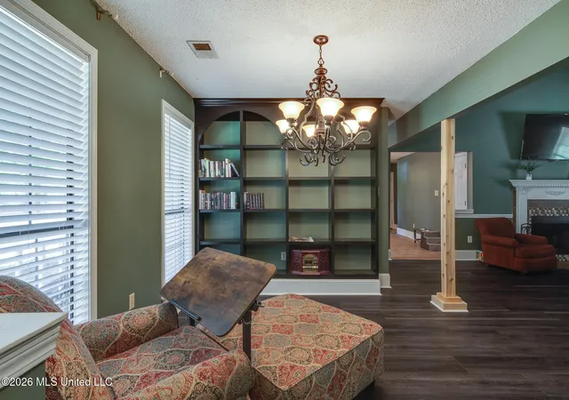 Homes for sale in Olive Branch, MS | 4586 Hillsdale Dr, Olive Branch, MS 38654 | MLS# 4145711