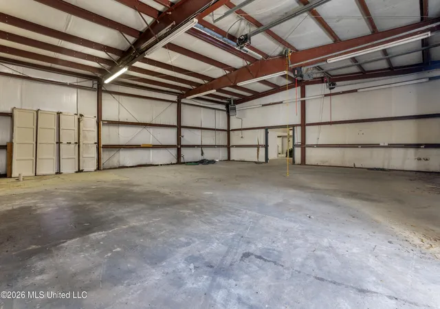 Photo 3 of Single family home for sale at 4920 Beach St, Ocean Springs, MS 39564 | MLS# 4145854 | Listing updated on 2026-09-11