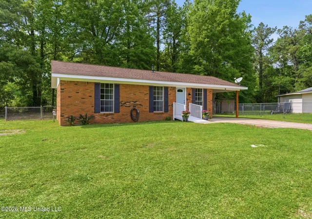 Homes for sale in Petal, MS | 205 Woodside Dr, Petal, MS 39465 | MLS# 4145909