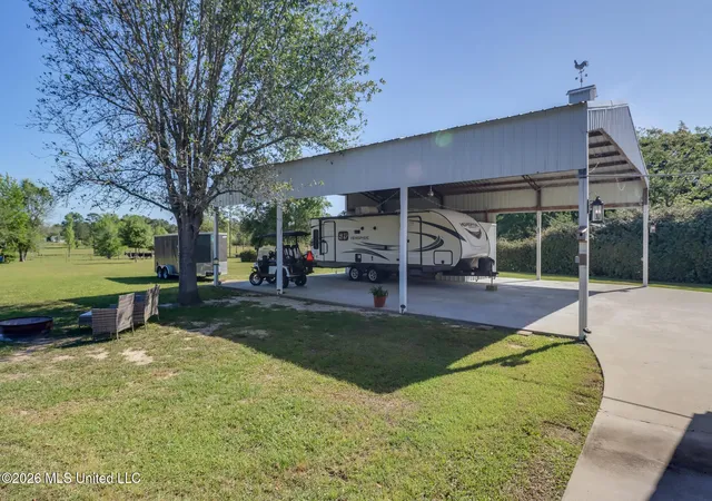 Homes for sale in Kiln, MS | 19241 Hunter Dr, Kiln, MS 39556 | MLS# 4146042