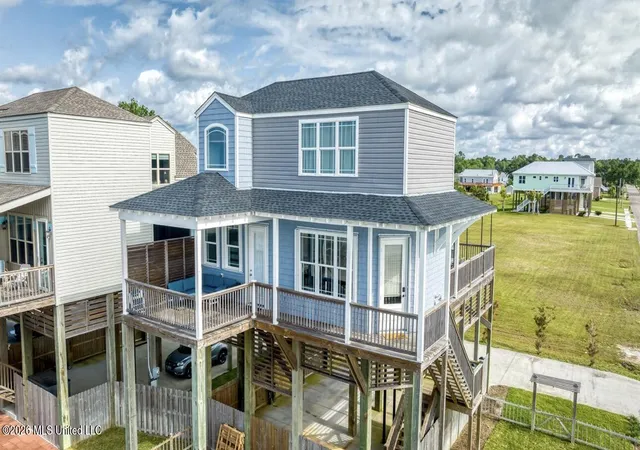 1st image of 820 W Beach Blvd, Long Beach, MS 39560 | MLS# 4146051