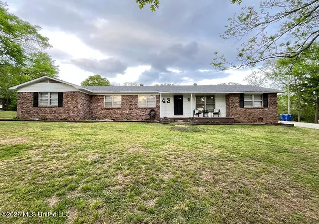 Homes for sale in Olive Branch, MS | 43 Hwy 305, Olive Branch, MS 38654 | MLS# 4145832