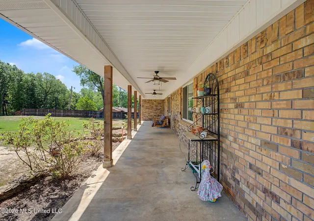 Homes for sale in Nesbit, MS | 2125 Swinnea Rd, Nesbit, MS 38651 | MLS# 4146972