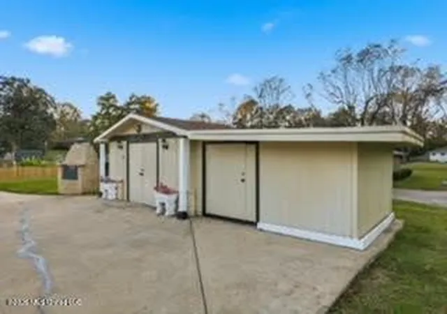 Homes for sale in Vicksburg, MS | 206 Plantation, Vicksburg, MS 39183 | MLS# 4145872