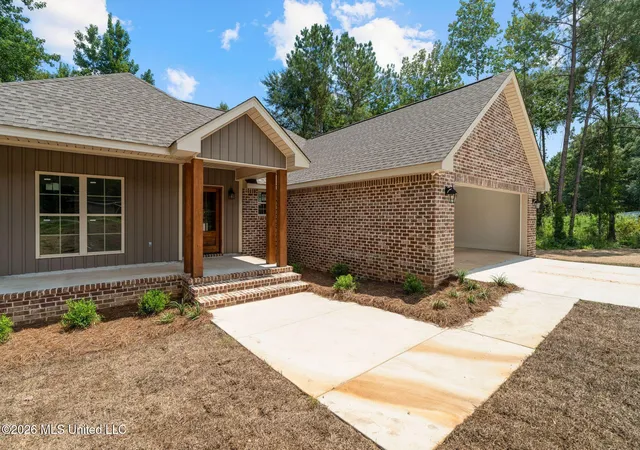 Photo 3 of Sale Pending at 190 Crosby Rd, Seminary, MS 39479 | MLS# 4147115 | Listing updated on 2026-09-08