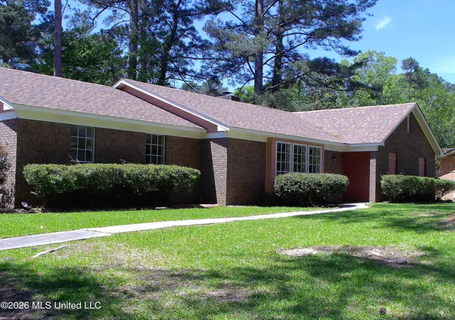 Photo 2 of Single family home for sale at 4649 Old Lake Rd, Jackson, MS 39212 | MLS# 4146027 | Listing updated on 2026-07-02
