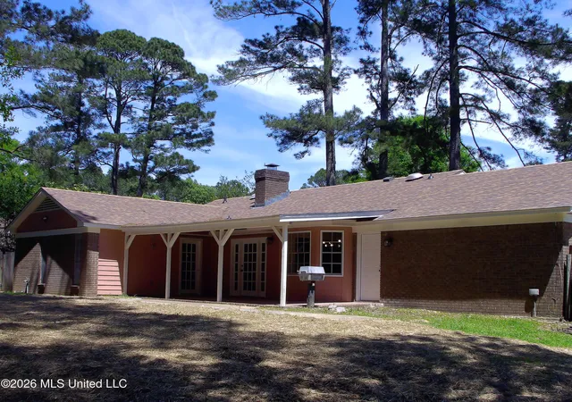 Photo 3 of Single family home for sale at 4649 Old Lake Rd, Jackson, MS 39212 | MLS# 4146027 | Listing updated on 2026-07-02