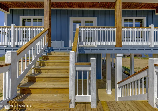 Photo 3 of Single family home for sale at 2414 Eagle Lake Shore Rd, Vicksburg, MS 39183 | MLS# 4146604 | Listing updated on 2026-09-03