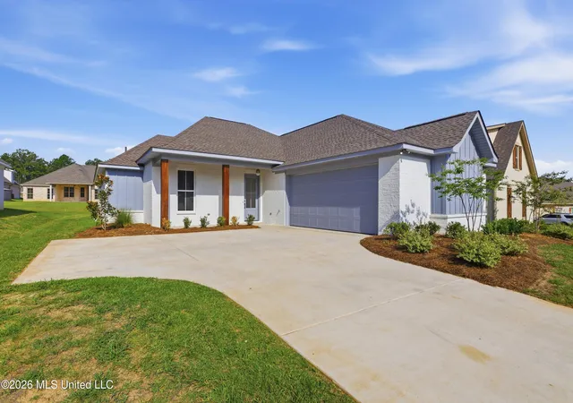 Photo 1 of Single family home for sale at 160 Bronson Bnd, Flowood, MS 39232 | MLS# 4151646 | Listing updated on 2026-09-03