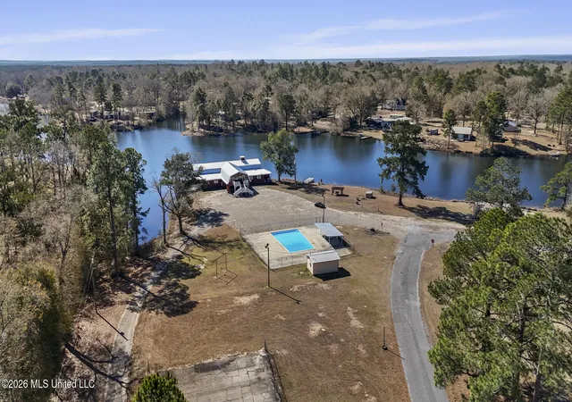 Photo 3 of Land for sale at 0 Glendale Dr, Lumberton, MS 39455 | MLS# 4145980 | Listing updated on 2026-04-15