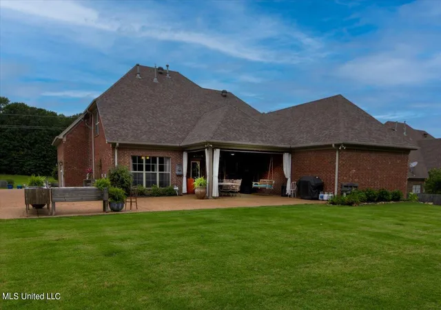 2nd image of 1828 W Keenlan Dr, Hernando, MS 38632 | MLS# 4146276