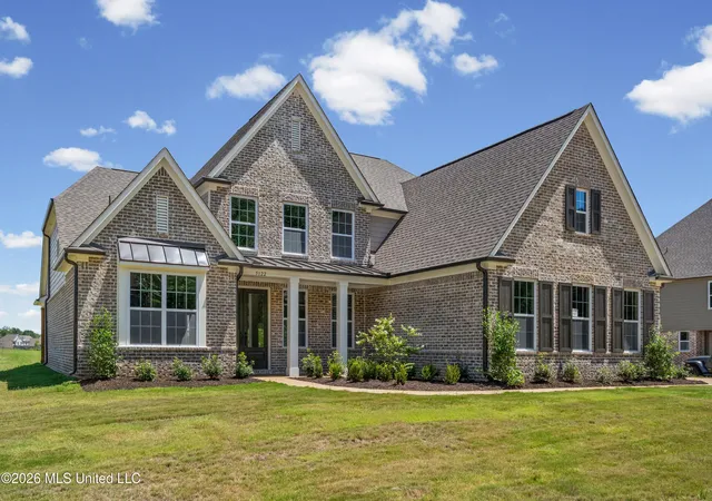 Photo 2 of Single family home for sale at 5122 River Grv Ln, Olive Branch, MS 38654 | MLS# 4146066 | Listing updated on 2026-09-15