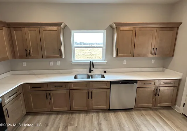 Homes for sale in Walls, MS | 6089 E River Birch Rd, Walls, MS 38680 | MLS# 4151684