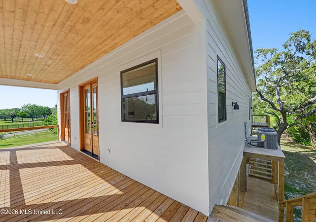 Photo 3 of Single family home for sale at 1310 Kensington Dr, Biloxi, MS 39530 | MLS# 4146349 | Listing updated on 2026-06-19