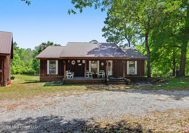 Homes for sale in Lucedale, MS | 182 Rolling Woods Rd Rd, Lucedale, MS 39452 | MLS# 4146195