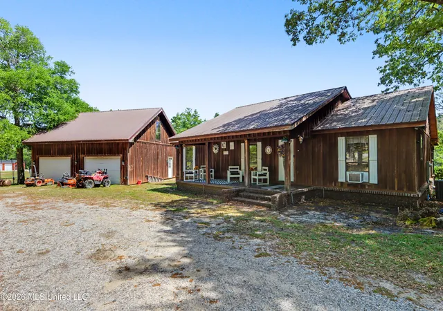 Homes for sale in Lucedale, MS | 182 Rolling Woods Rd Rd, Lucedale, MS 39452 | MLS# 4146195