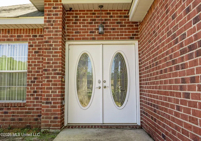 Photo 3 of Single family home for sale at 27 Maroon Dr, Picayune, MS 39466 | MLS# 4146194 | Listing updated on 2026-04-24