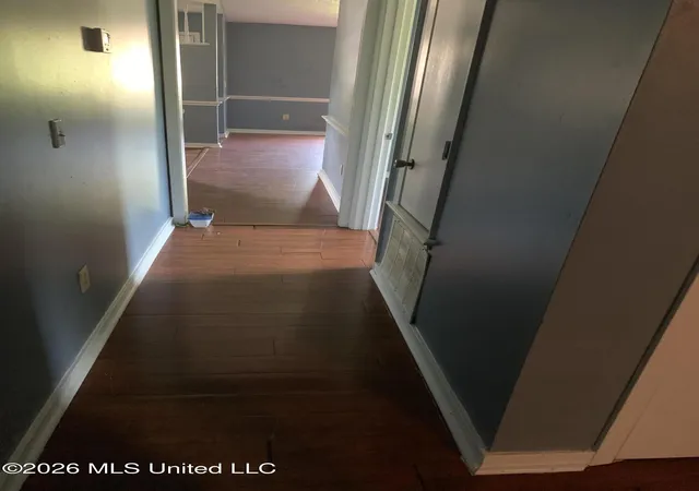 Photo 4 of Sale Pending at 4263 Cypress Dr, Jackson, MS 39212 | MLS# 4146263 | Listing updated on 2026-08-18
