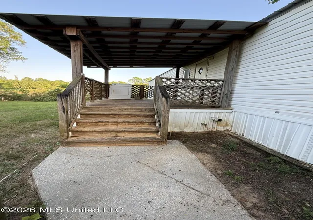 Homes for sale in Carriere, MS | 114 Poplar Ave, Carriere, MS 39426 | MLS# 4146258