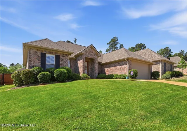 Homes for sale in Brandon, MS | 218 Cowan Creek Dr, Brandon, MS 39047 | MLS# 4146350