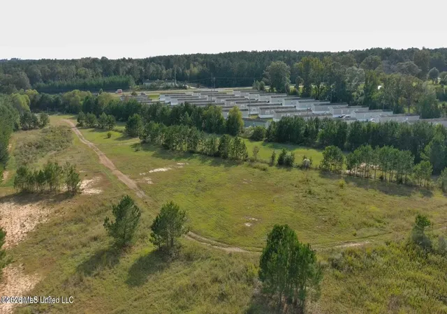 6th image of 5089 Us 98, Mc Comb, MS 39648 | MLS# 4146341