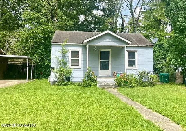 Homes for sale in Brookhaven, MS | 809 Robertson St, Brookhaven, MS 39601 | MLS# 4146416