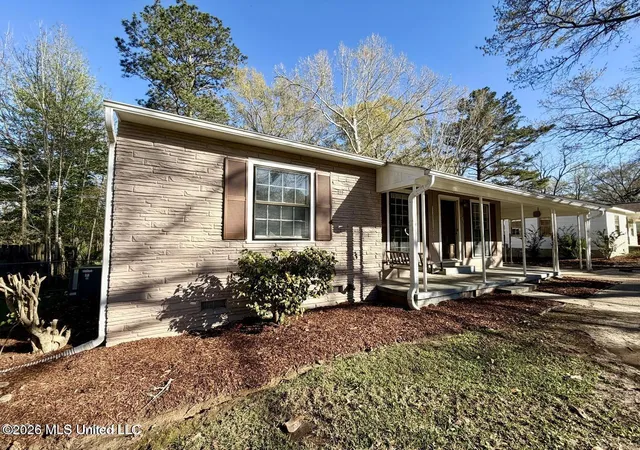 Homes for sale in Brookhaven, MS | 1003 S Jackson Street Street, Brookhaven, MS 39601 | MLS# 4146454