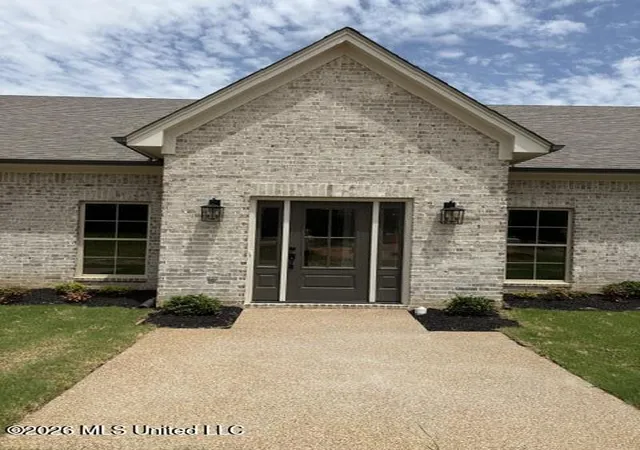 1st image of 3023 Luna Way Way, Southaven, MS 38672 | MLS# 4146450