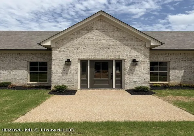1st image of 3019 Luna Way Way, Southaven, MS 38672 | MLS# 4146452