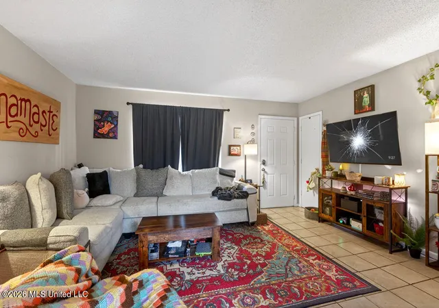 Photo 3 of Single family home for sale at 2702 E Angela Cir, Gulfport, MS 39503 | MLS# 4146530 | Listing updated on 2026-04-21