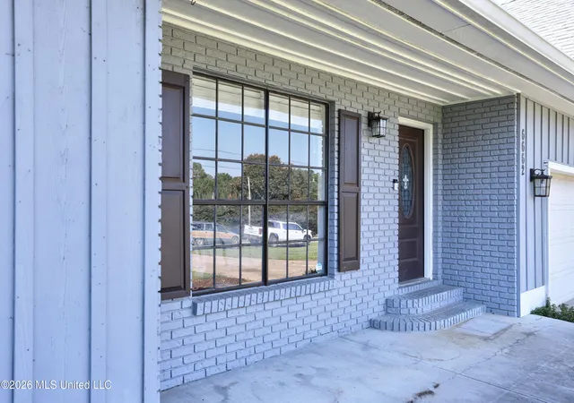 Photo 3 of Single family home for sale at 6662 Ahekolo Cir, Diamondhead, MS 39525 | MLS# 4153360 | Listing updated on 2026-09-09