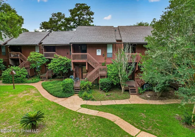 Homes for sale in Diamondhead, MS | 238 Lakeside Villa, Diamondhead, MS 39525 | MLS# 4146547