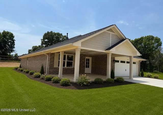 Photo 2 of Single family home for sale at 8985 Jackson Ln, Olive Branch, MS 38654 | MLS# 4146617 | Listing updated on 2026-09-14