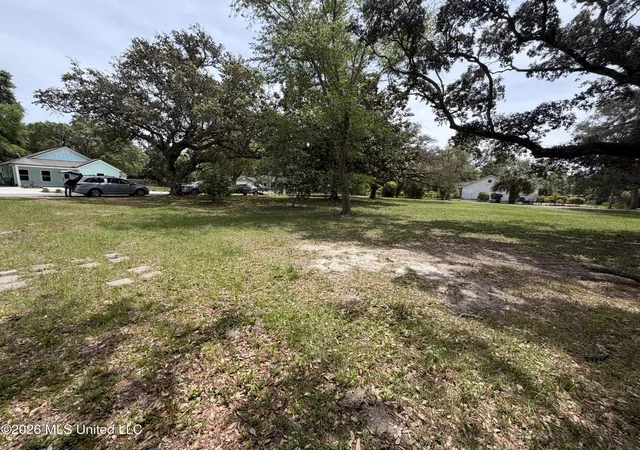 Homes for sale in Gulfport, MS | 635 Oakleigh Ave, Gulfport, MS 39507 | MLS# 4146677