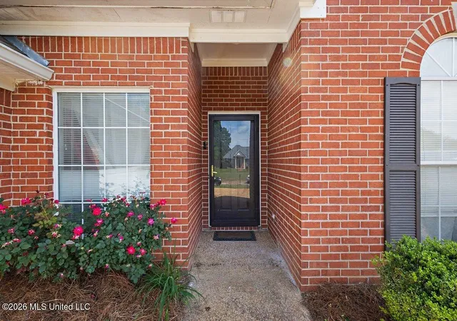Homes for sale in Madison, MS | 135 Stratford Dr, Madison, MS 39110 | MLS# 4146998