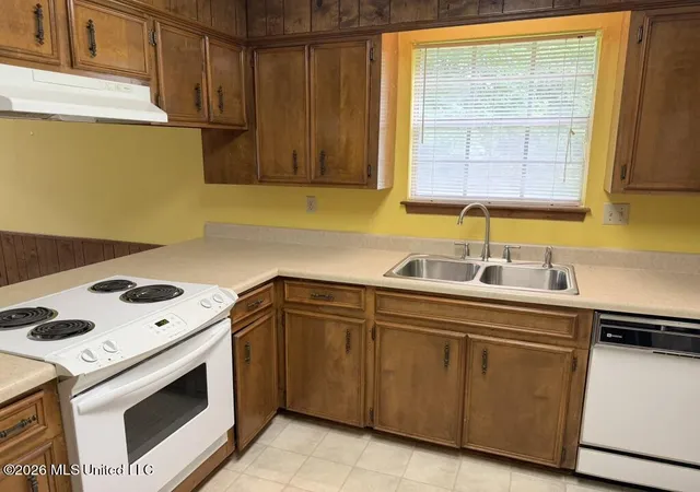 Photo 4 of Sale Pending at 232 Forest Valley Dr, Jackson, MS 39212 | MLS# 4146949 | Listing updated on 2026-07-25