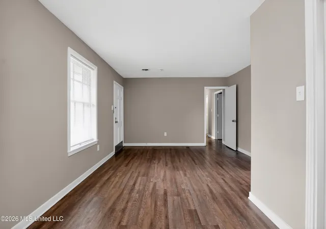 5th image of 3009 Suncrest Dr, Jackson, MS 39212 | MLS# 4147620