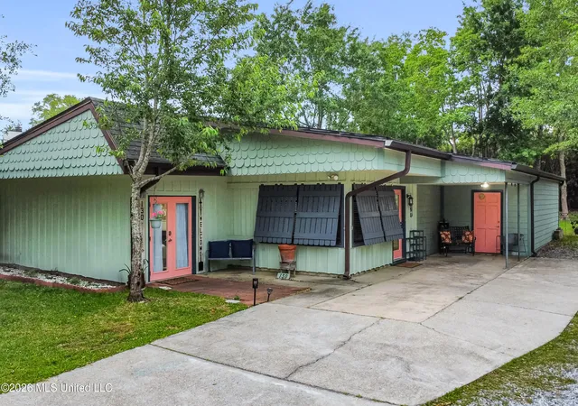 1st image of 130 Melody Ln, Bay Saint Louis, MS 39520 | MLS# 4148197