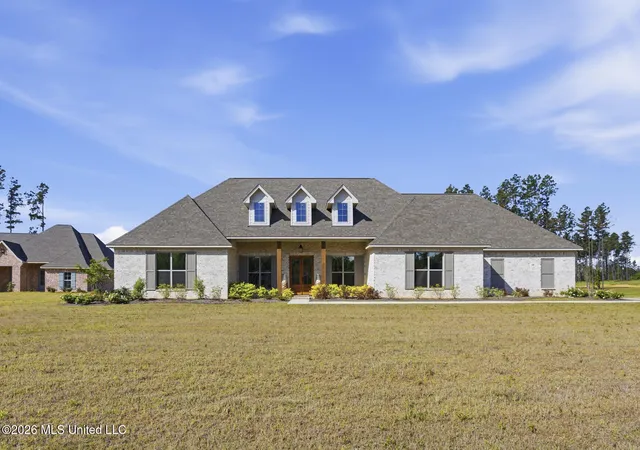 Photo 4 of Single family home for sale at 230 Lost Oak Ln, Brandon, MS 39047 | MLS# 4146902 | Listing updated on 2026-10-09