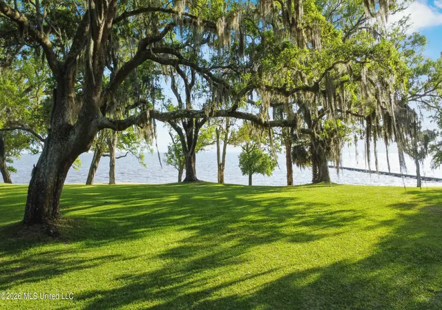 4th image of 10301 Pointe Aux Chenes Rd, Ocean Springs, MS 39564 | MLS# 4147354
