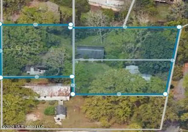 Photo 3 of Single family home for sale at 608 Magnolia Ave, Ocean Springs, MS 39564 | MLS# 4146903 | Listing updated on 2026-07-27