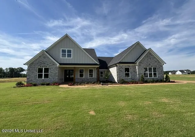 Homes for sale in Hernando, MS | 1701 Tributary Dr, Hernando, MS 38632 | MLS# 4146873