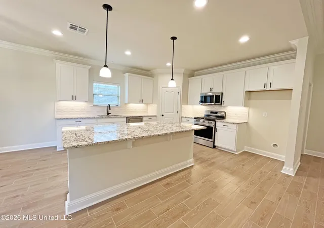 Photo 3 of Sale Pending at 14388 Swan Ridge Cir, Gulfport, MS 39503 | MLS# 4146956 | Listing updated on 2026-09-16